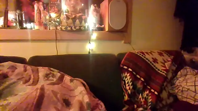 2099RivenXXX Adlı Modelin Canlı XXX Sohbeti