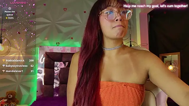 leyla_collinss 라이브 XXX 채팅