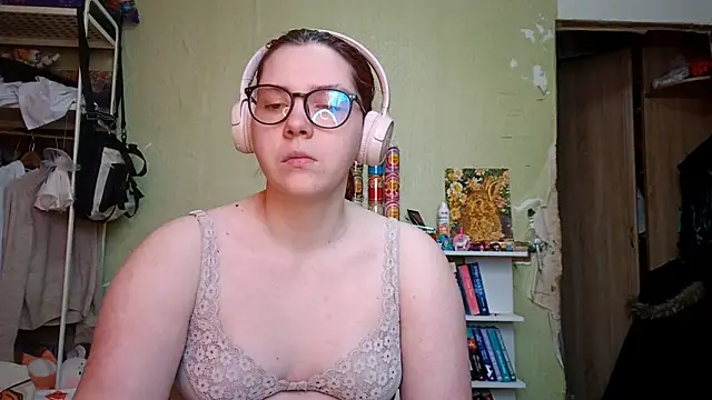 VannessaDillenbeckのライブXXXチャット