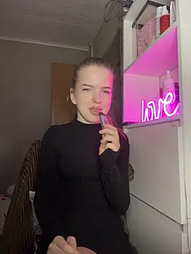 KayShaw 라이브 XXX 채팅