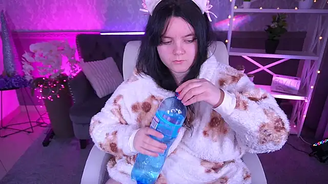 LittleShyy: απευθείας συνομιλία ΧΧΧ