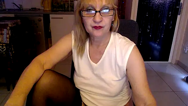 Ala-N-Dala's Live XXX Chat