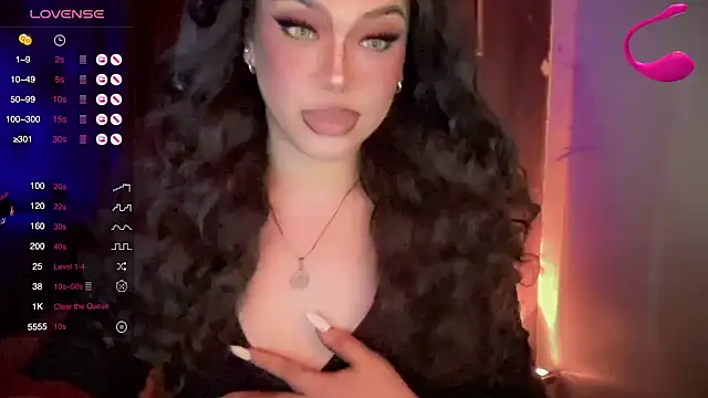 madam_agnes1 Show in webcam