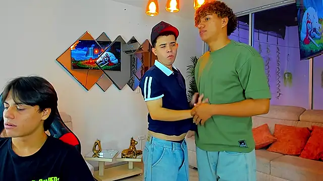 Houseofwarrios Chat XXX in diretta