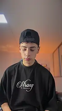 Sebastian_Reed Chat XXX in diretta