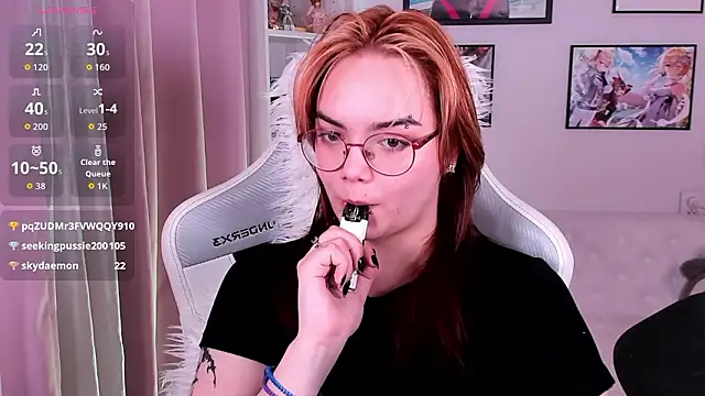 Chat XXX Live Lily__Evans