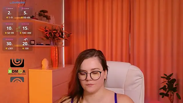 KellyKleine 现场XXX聊天