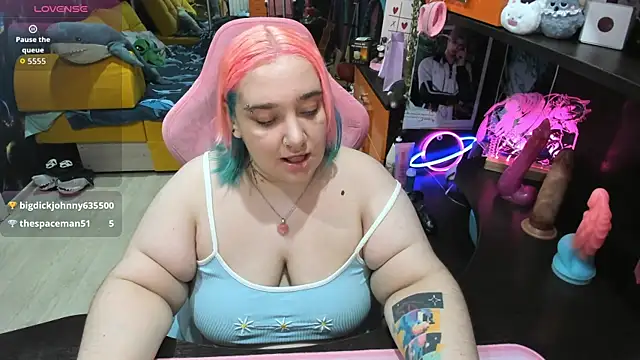 Softie_Sofy 现场XXX聊天