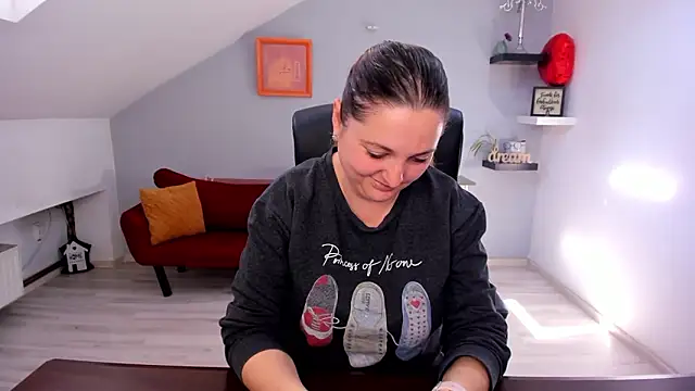 XXX chat uživo modela LollaGirl