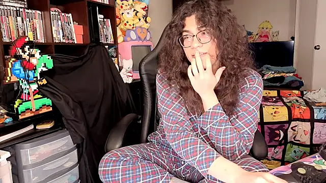 ShinyCherub Adlı Modelin Canlı XXX Sohbeti