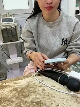 Phale2x 现场XXX聊天