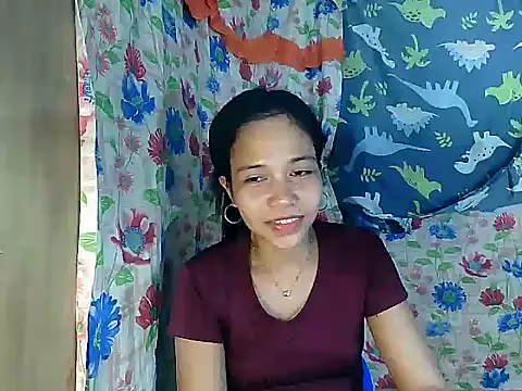 PinaySkinnyGirl's Live XXX Chat