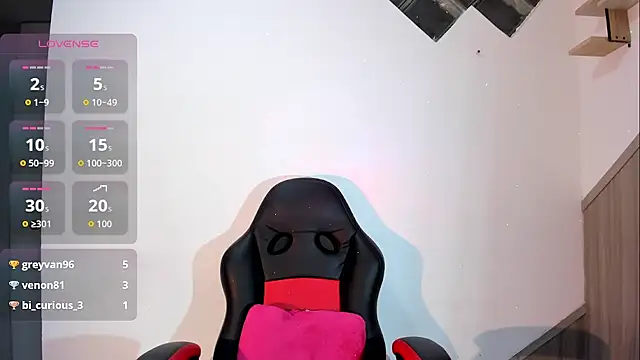 Онлайн чат XXX Isa_klein