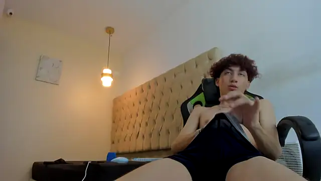 Chat XXX en directo de Darkknightx01