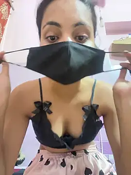 Sandhya_77's Webcam Show