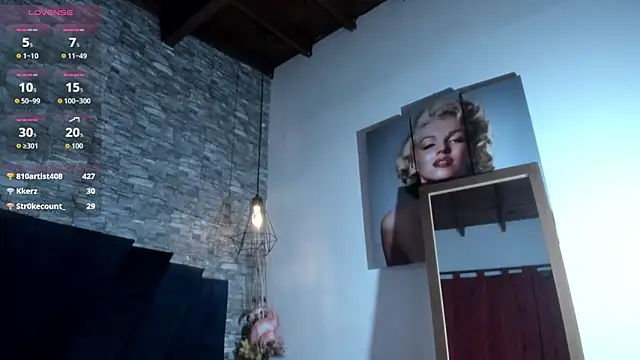 Emily_Brown18 Pertunjukan Webcam