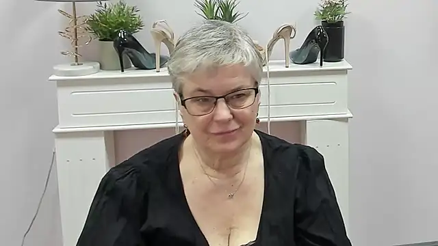 Show modela IrisDream na web-kameri