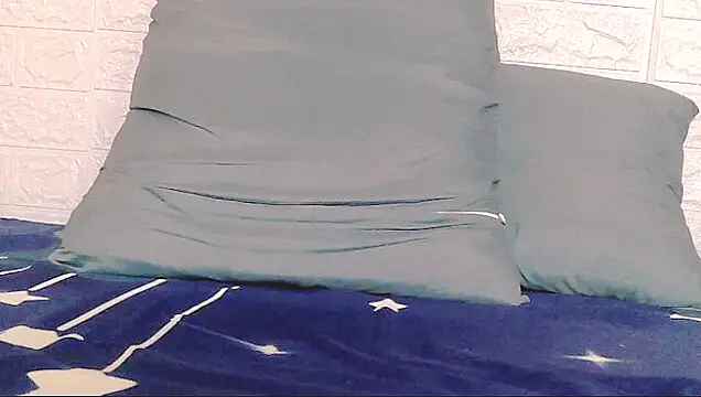 Show de pussymessy_ella na webcam