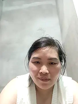 Chatroom XXX en direct de nana_nana99