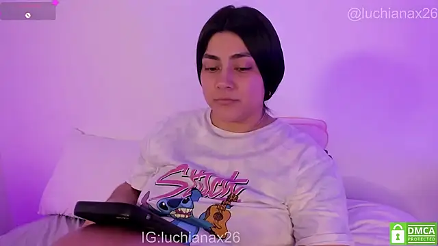 lucy26_'s Webcam Show