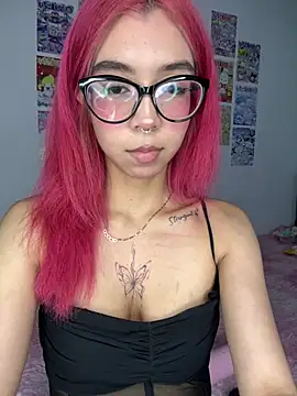 Valen-Foxx1 Adlı Modelin Canlı XXX Sohbeti