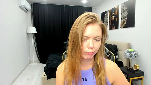 Strawberrye – Naživo XXX chat