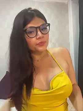 dayis_butera Adlı Modelin Canlı XXX Sohbeti