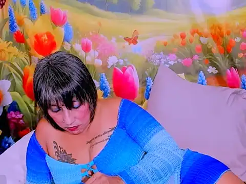 indianroxy élő XXX-chatje