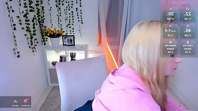 Chat XXX en directo de Laly_Peach