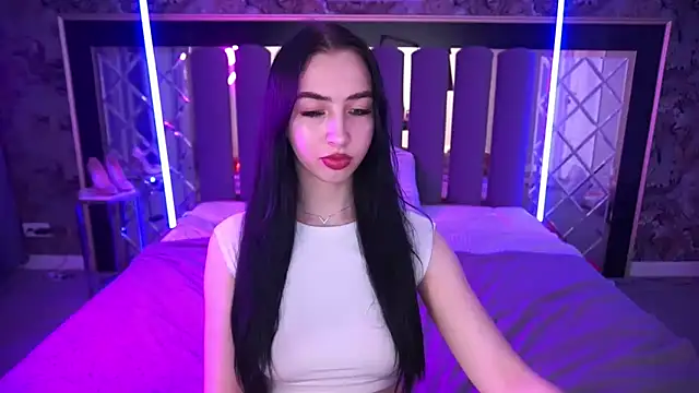 Živý XXX chat WildKittenX_