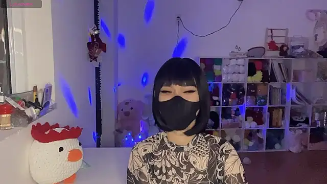 Tieu-May's Live XXX Chat