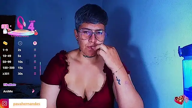 Yessi_rousse live XXX chat