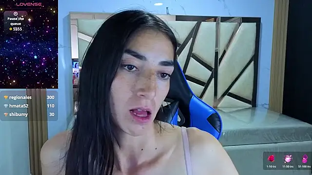 Chat +18 de Maily_a_ ao vivo