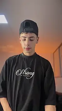 Sebastian_Reed লাইভ XXX চ্যাট