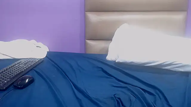 Živý XXX chat DARKGIANTMELANIN