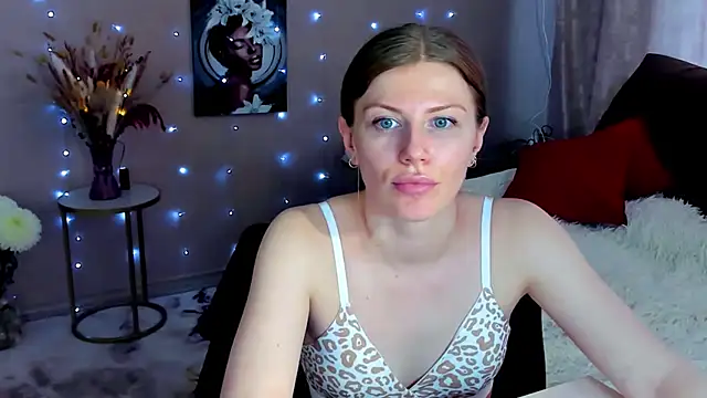 Chat XXX en directo de JinnaGreat