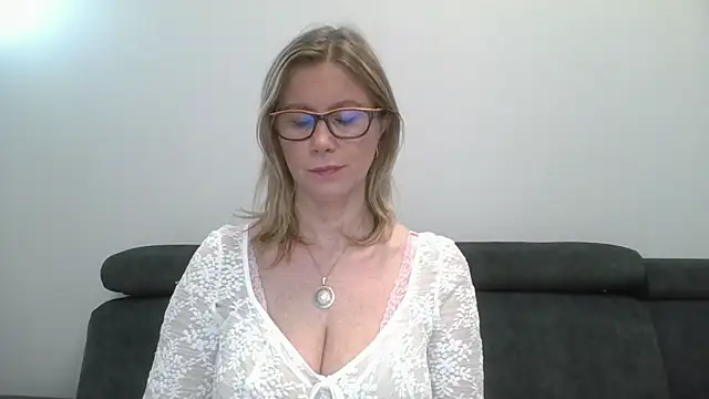 Živý XXX chat DoreenSexy