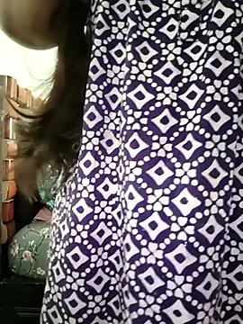 yoursana-'s Webcam Show