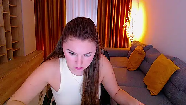 _Mia_Adams Chat XXX in diretta