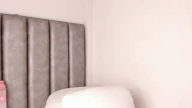 Chat +18 de Katy_thompson_ ao vivo