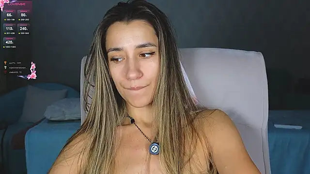 hot_ass_18's Live XXX Chat