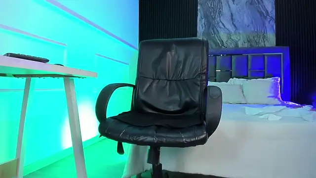 Sienarosewood's Live XXX Chat