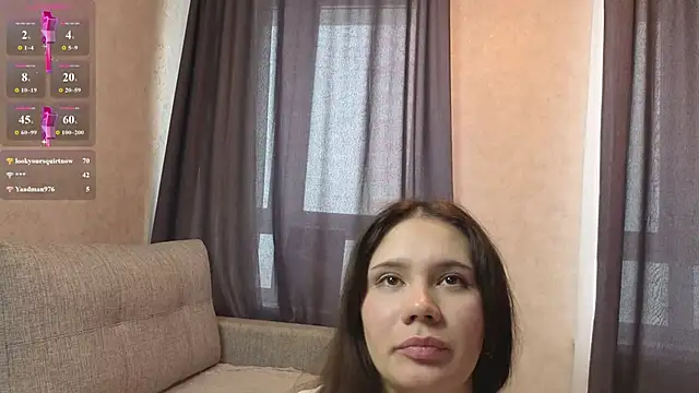 LinaTrixxi Chat XXX live