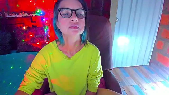 BrianaGarner's Live XXX Chat