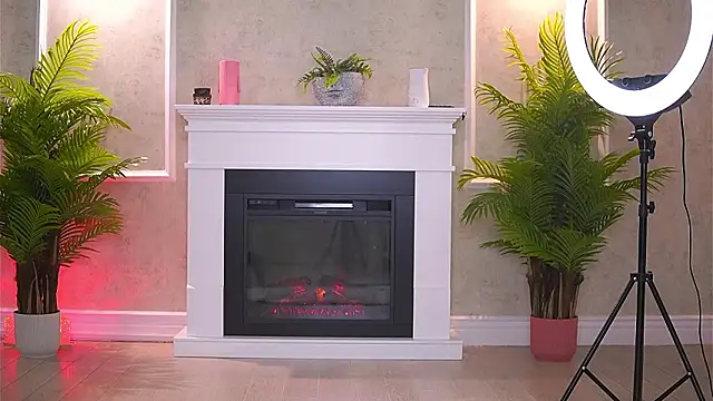 Chat +18 de Abbela_White ao vivo