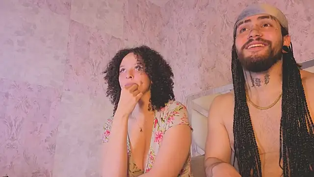 Benny_and_Mark's Live XXX Chat