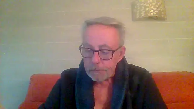 tuggy59n Live XXX chat