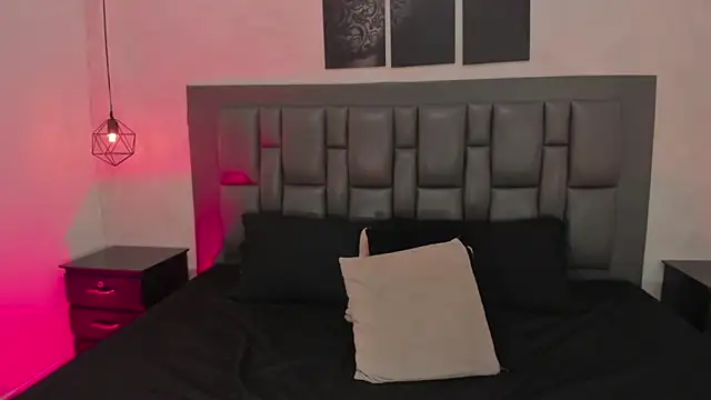 Dark_Kitty_666 – Naživo XXX chat