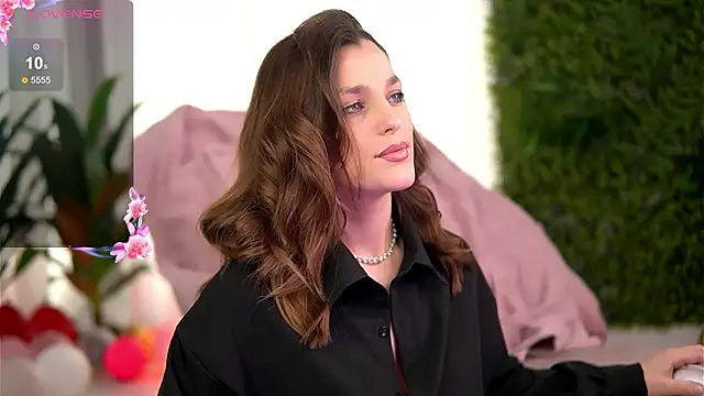 دردشة FreyaHeart الجنسية المباشرة