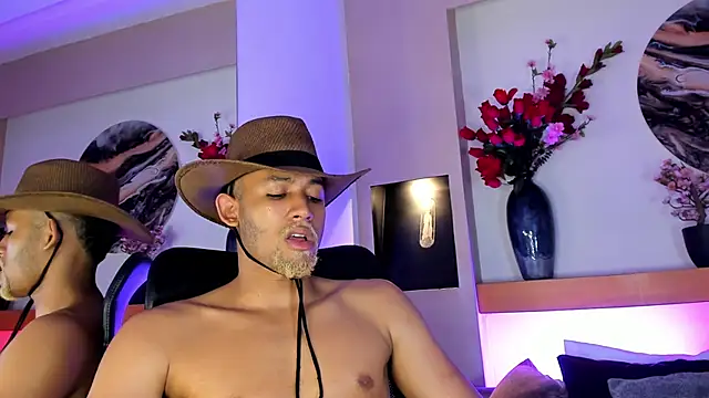 B_Wild's Live XXX Chat